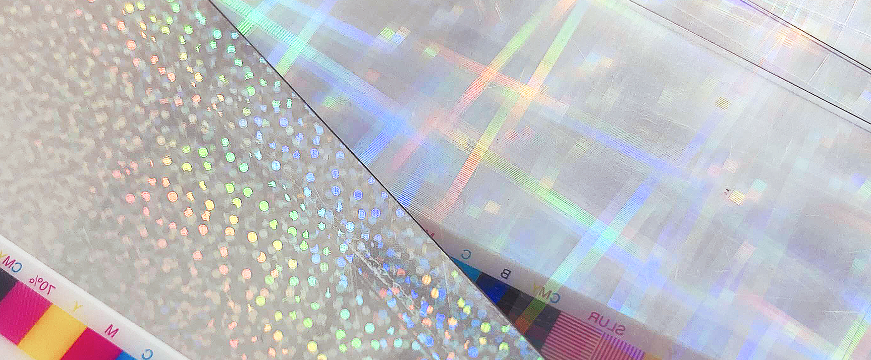特殊加工セット】全面ホログラム付きクリアカードPP高透明/4色カラー